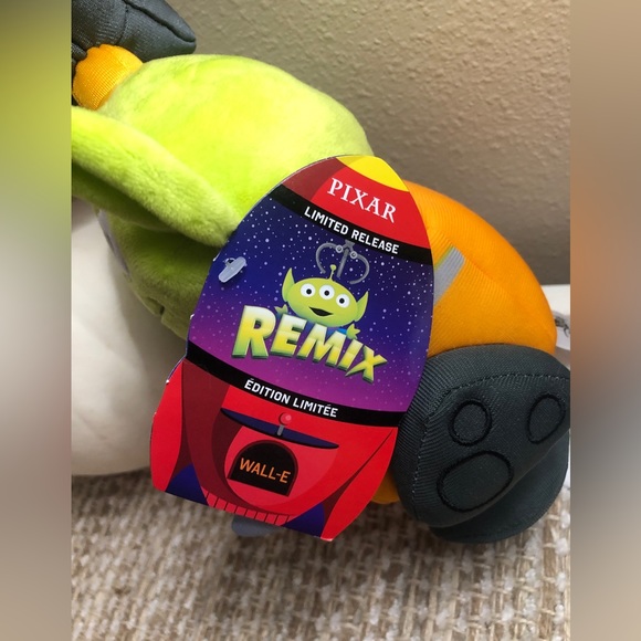 Disney Store Toy Story Alien Remix Wall-E Plush - Picture 2 of 5